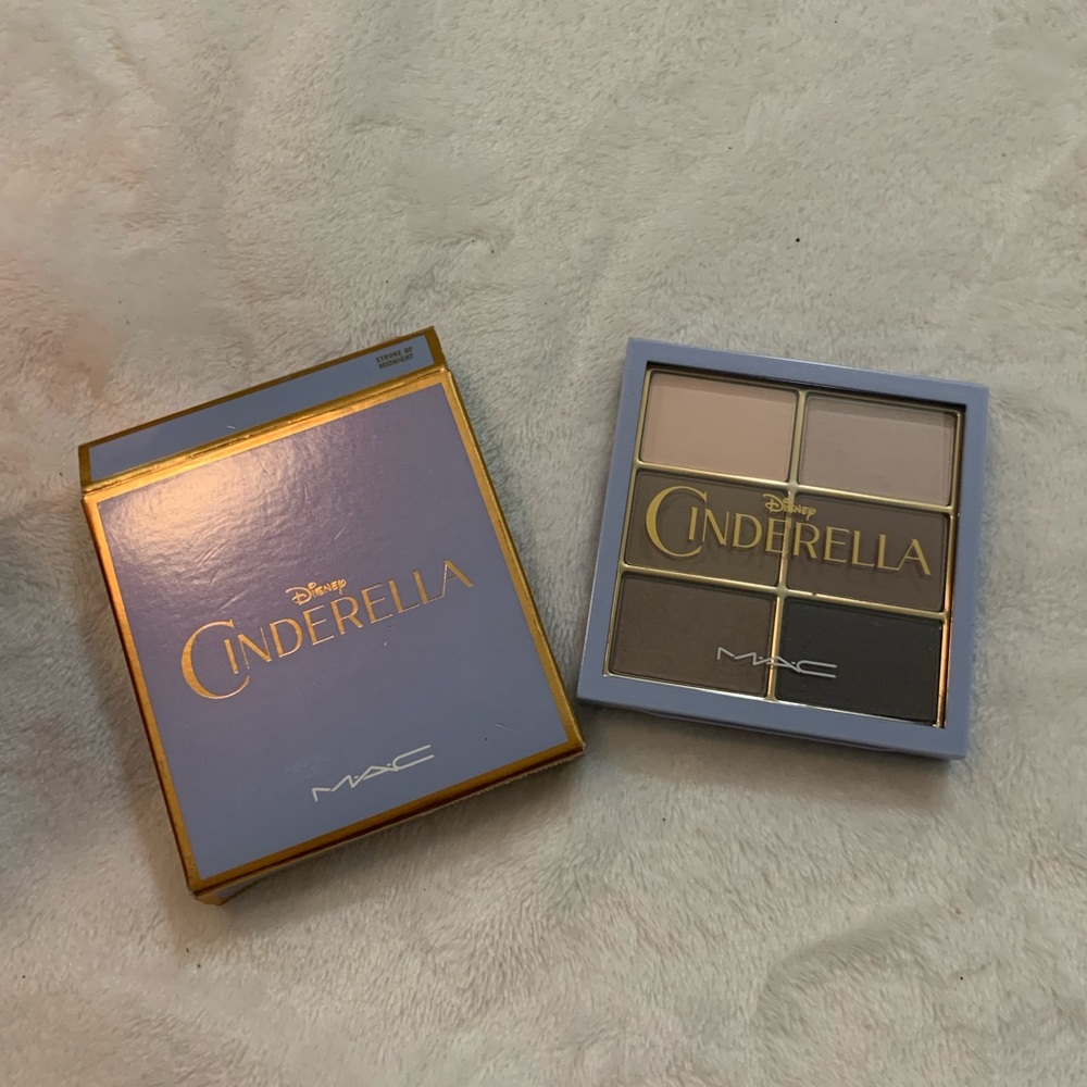 MAC Cinderella stroke of midnight eyeshadow palette